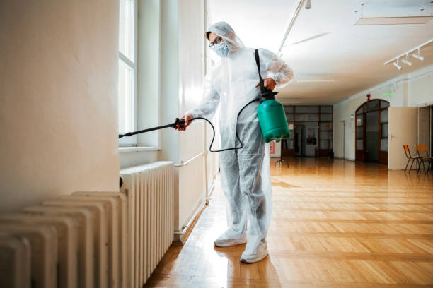 Best Emergency Pest Control  in Clton, IN